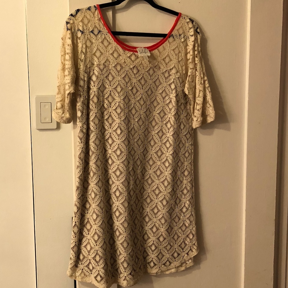 Off White Lace Mid Sleeve Dress